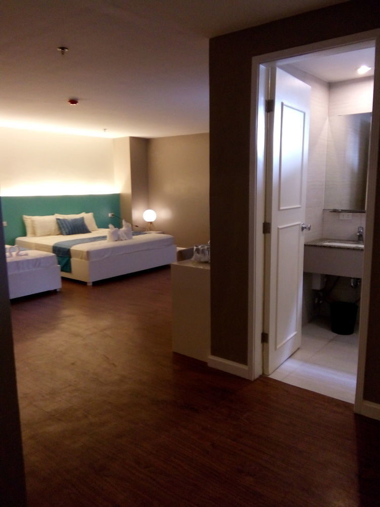 Reddoorz Plus At Hotel Metro Kalibo Exteriér fotografie