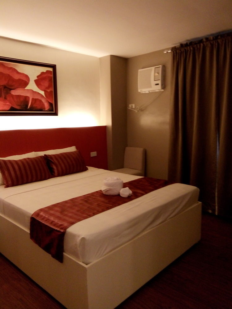 Reddoorz Plus At Hotel Metro Kalibo Exteriér fotografie
