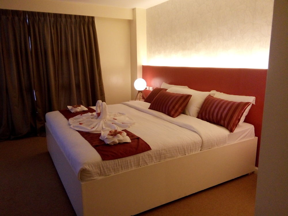 Reddoorz Plus At Hotel Metro Kalibo Exteriér fotografie