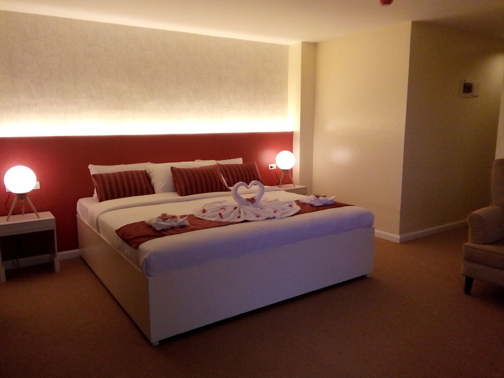 Reddoorz Plus At Hotel Metro Kalibo Exteriér fotografie