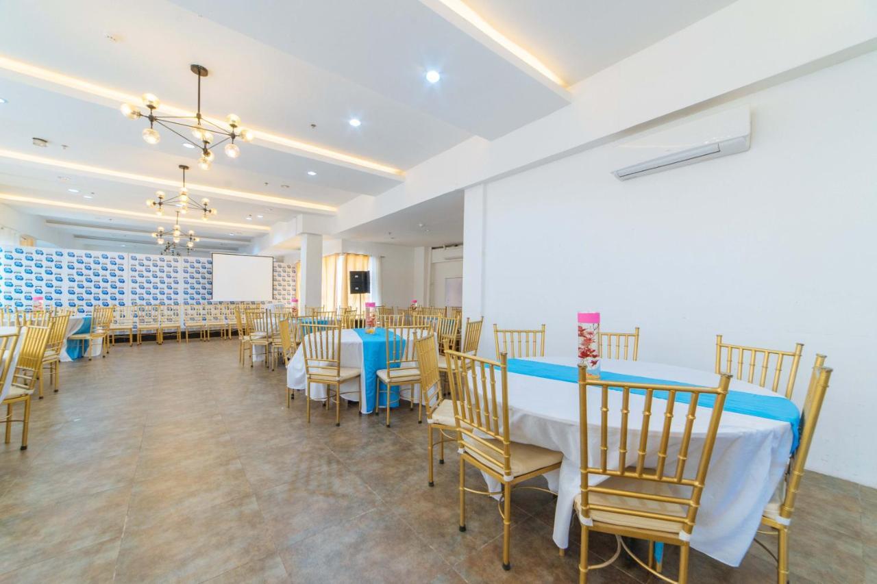 Reddoorz Plus At Hotel Metro Kalibo Exteriér fotografie