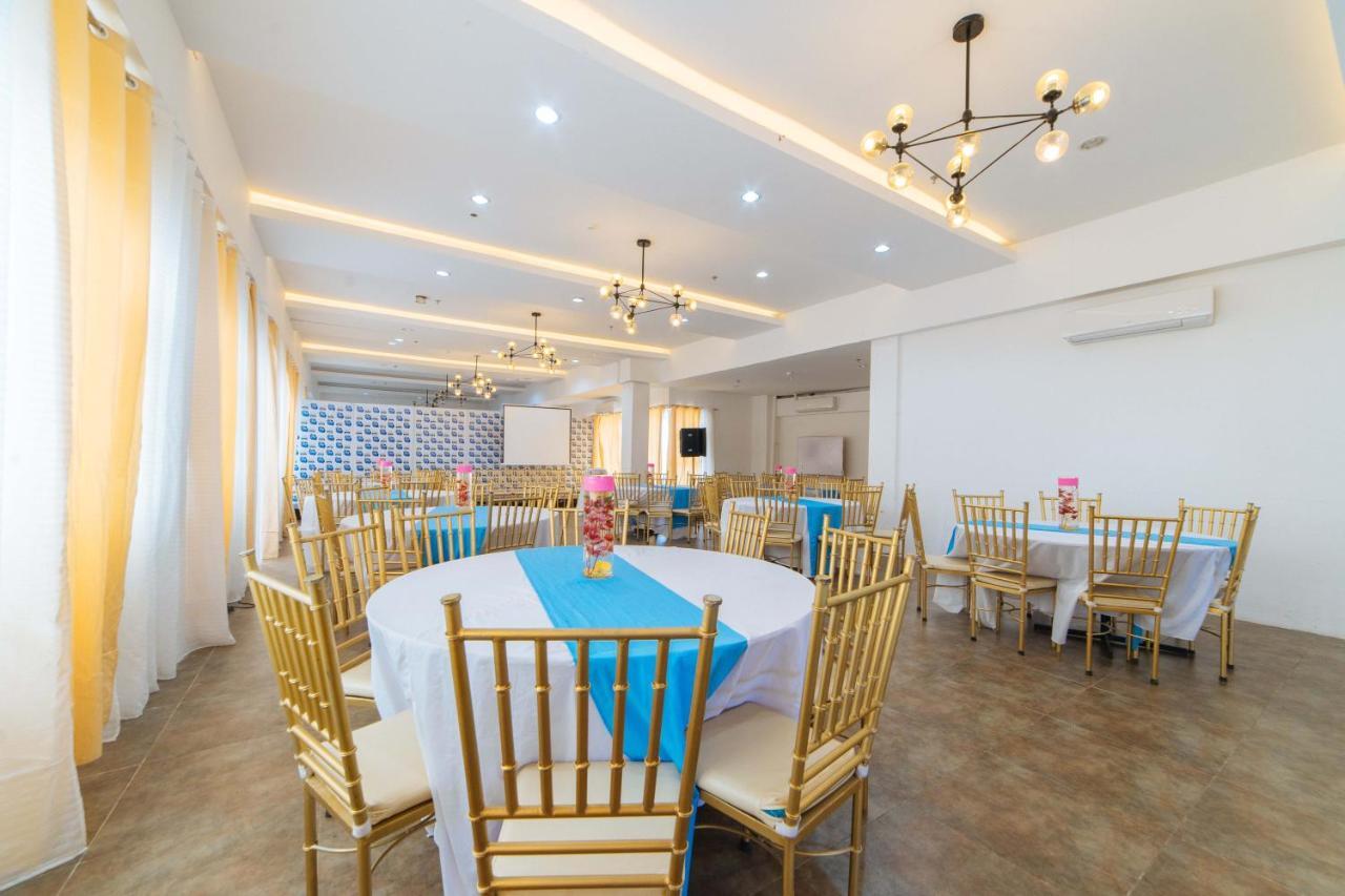 Reddoorz Plus At Hotel Metro Kalibo Exteriér fotografie