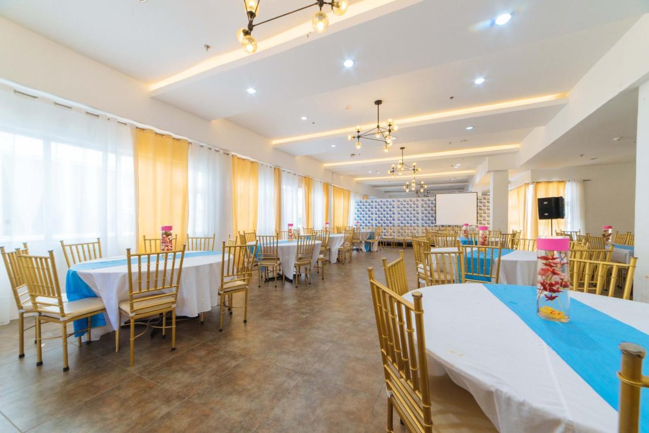 Reddoorz Plus At Hotel Metro Kalibo Exteriér fotografie