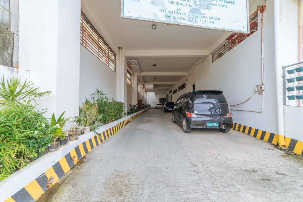 Reddoorz Plus At Hotel Metro Kalibo Exteriér fotografie
